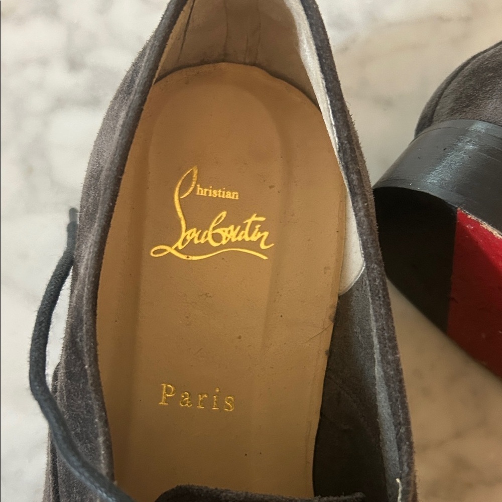 Christian Louboutin Men's Dark Gray Suede Oxfords with Red Soles Sz 41 1/2 - Picture 2 of 10